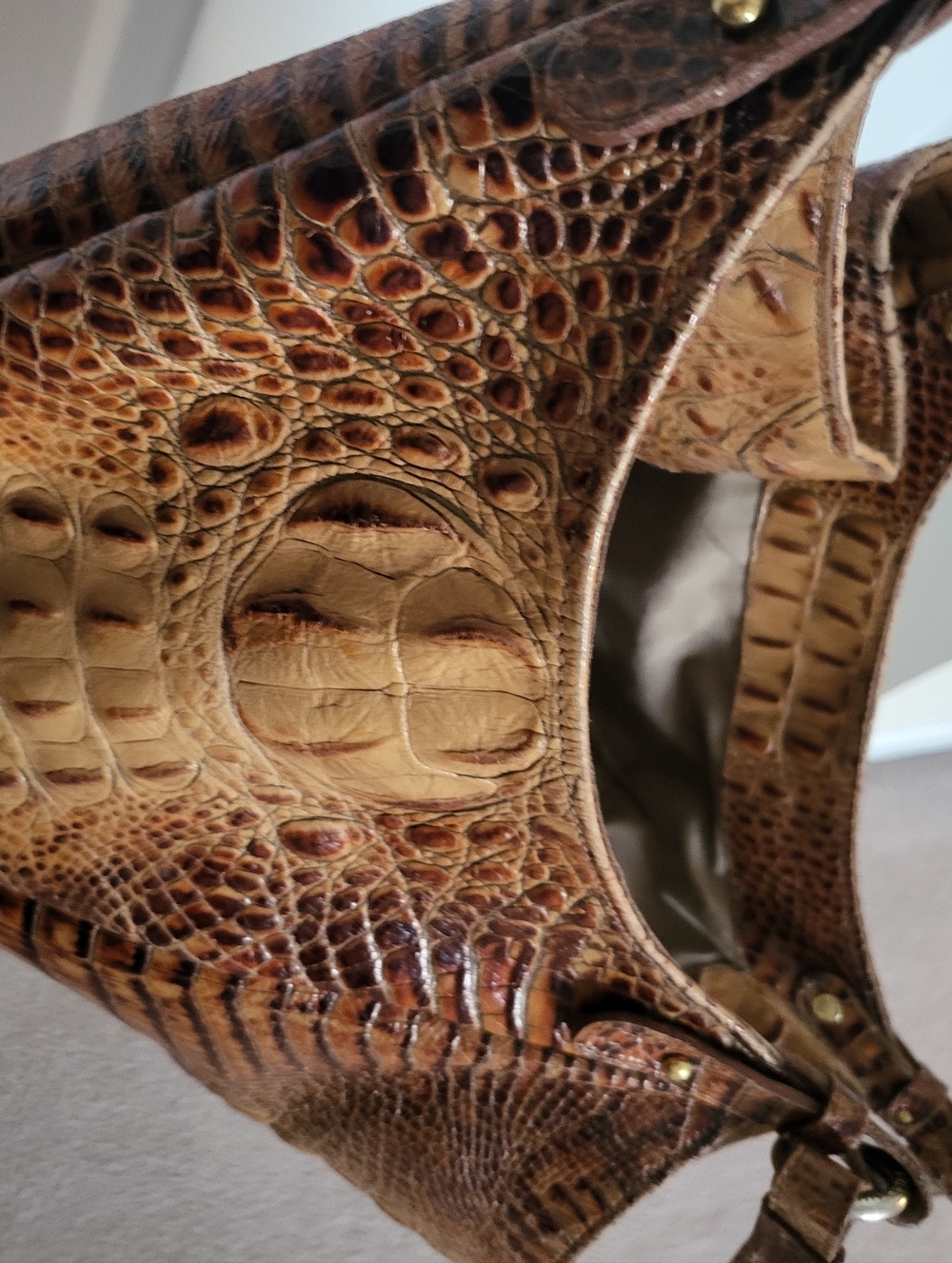 Brahmin Croc-embossed Leather Shoulder Bag/tote In Almond /brown. - Picture 15 of 16